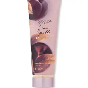 Лосьйон для тіла Love Spell Cashmere
