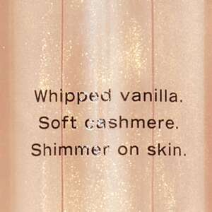 Bare Vanilla Mist Shimmer