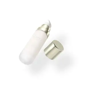 Сяюча та освітлююча сиворотка для обличчя Kiko Create your Balance Radiance Boost Face Serum