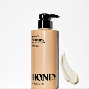 Лосьйон для тіла Honey Pink Nourishing Body Lotion- Збагачений чистим медом та маслом ши, цей лосьйон забезпечує м'якість та ніжність вашої шкіри, залишаючи легкий солодкий аромат✨ Оригінальний лосьйон із США  у зручному об’ємі 355 мл.