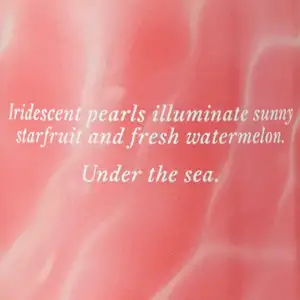 Cпрей Siren Serenade Body Mist Victoria Secret - Колекція: Glistening Cove; Поєднання соковитого абрикоса, освіжаючого кавуна та нот морського бризу створює легкий та привабливий аромат.✨ Оригінал із США  у зручному об’ємі 250 мл.