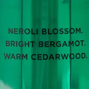Парфумований спрей Neroli Bergamot від Victoria's Secret ( Вікторія Сікрет ), Цвіт неролі, яскравий бергамот, теплий кедр, ✅ 100% оригінал